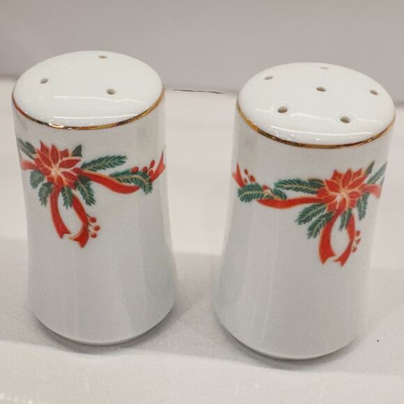 1980's Vintage Poinsettia & Ribbons Fine China Salt & Pepper Shakers, Holiday - Picture 5 of 8